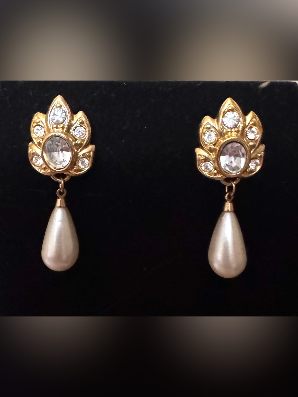 Stunning Napier Gold-Tone Crystal Drop Earrings with Pearl Teardrops EUC